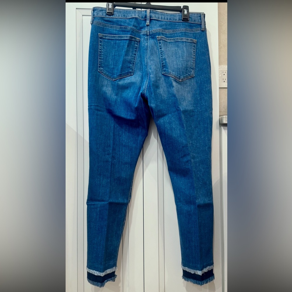 💙 LOFT Jeans - Picture 3 of 5